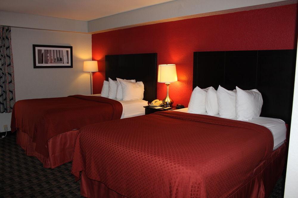 Quality Inn Near Potomac Mills Вудбридж Экстерьер фото